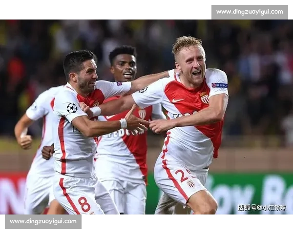 全球顶级足球联赛赛季走势与战术博弈深度解析冠军争夺格局前瞻分析